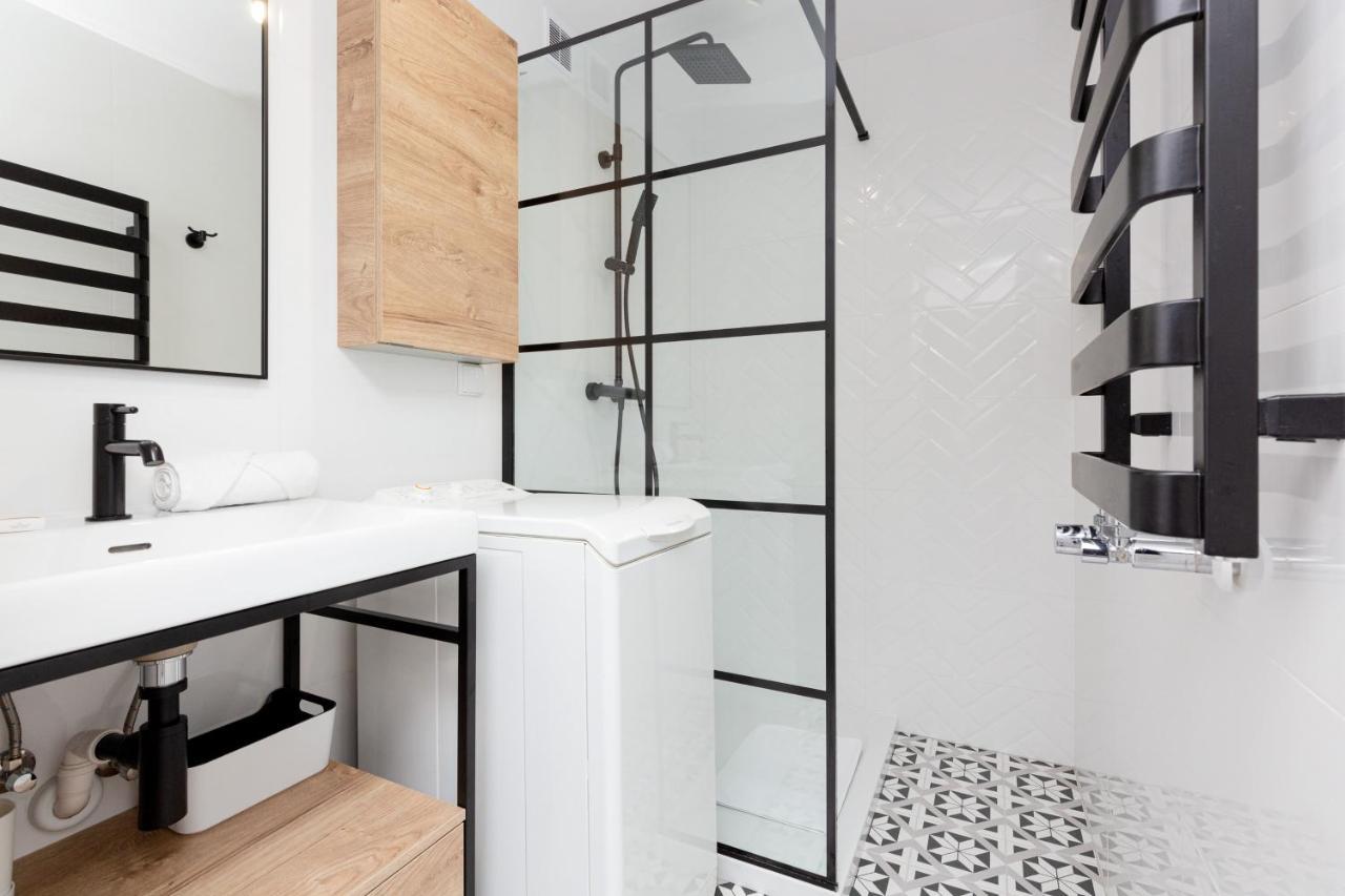Center Mezzanine Chmielna By Renters Varšava